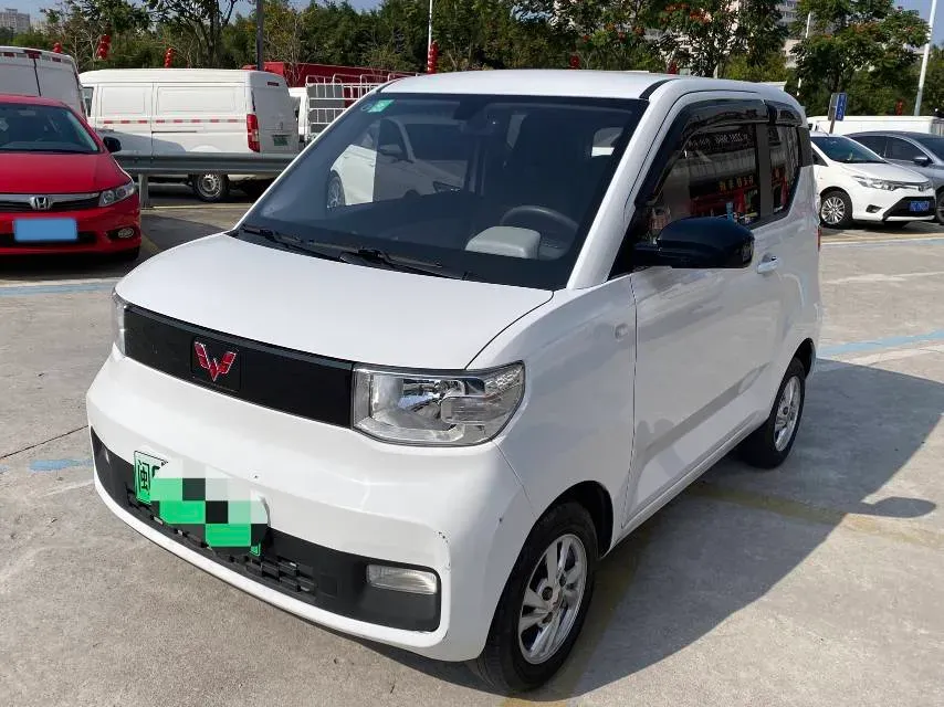 2020 WuLing HongGuang MINI EV BEV 9.3KWH,autocango,china used car exporter,china ev exporter,chinese used car exporter,chinese used ev exporter