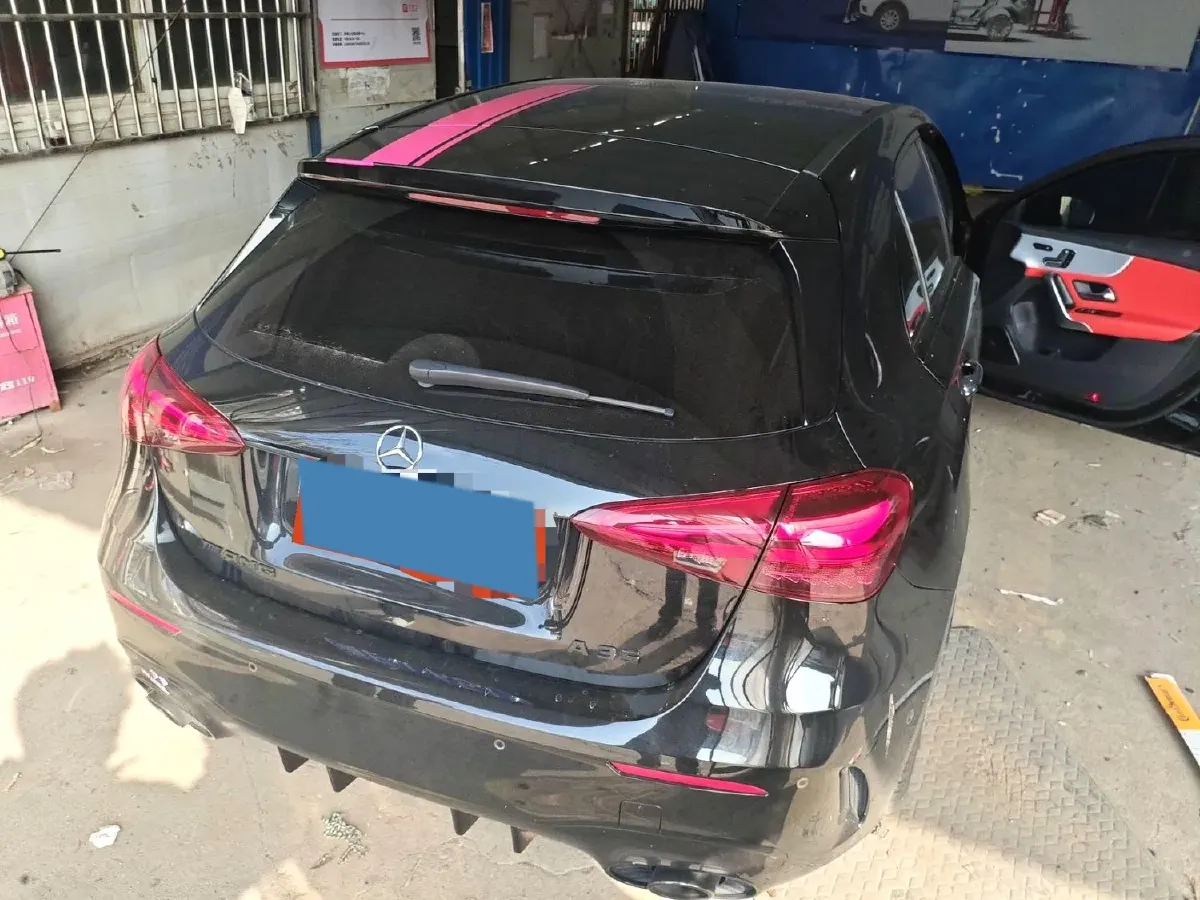 2024 Mercedes-Benz A AMG 2.0T 306HP L4 8DCT,autocango,china used car exporter,china ev exporter,chinese used car exporter,chinese used ev exporter