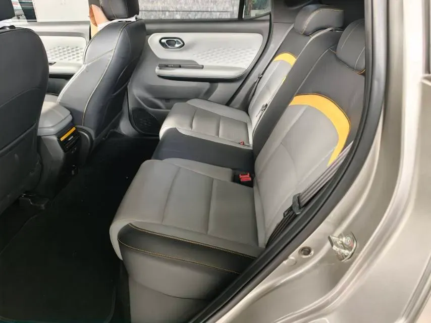 2022 Geely Okavango 1.8T 184HP L4 7DCT,autocango,china used car exporter,china ev exporter,chinese used car exporter,chinese used ev exporter