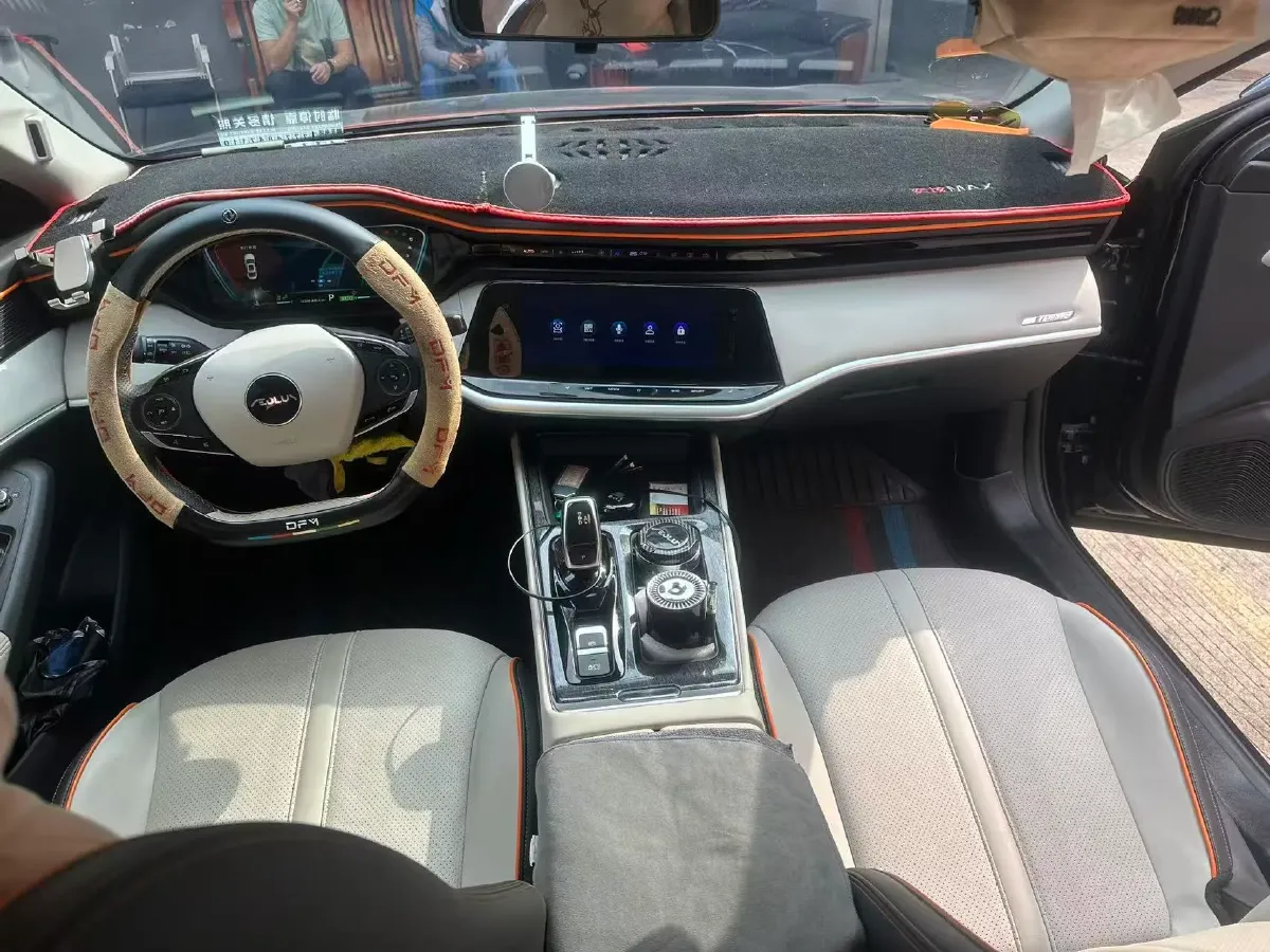 2023 DongFeng Aeolus YiXuan MAX 1.5T 190HP L4 7DCT,autocango,china used car exporter,china ev exporter,chinese used car exporter,chinese used ev exporter