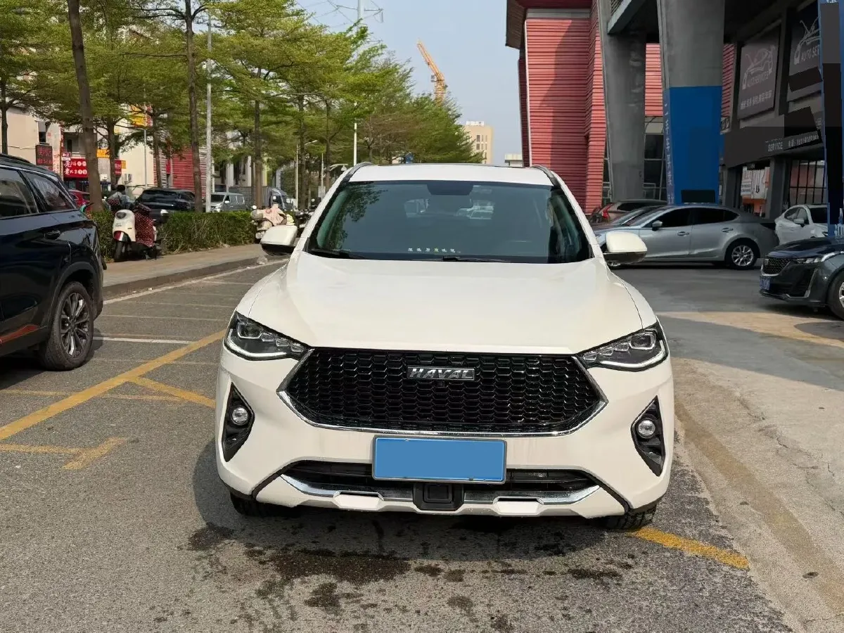 2019 Haval F7 1.5T 169HP L4 7DCT,autocango,china used car exporter,china ev exporter,chinese used car exporter,chinese used ev exporter