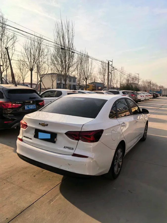 2020 Chevrolet Monza 1.5L 113HP L4 6AT,autocango,china used car exporter,china ev exporter,chinese used car exporter,chinese used ev exporter