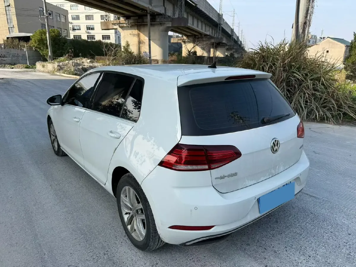 2018 Volkswagen Golf 1.6L 110HP L4 6AT,autocango,china used car exporter,china ev exporter,chinese used car exporter,chinese used ev exporter