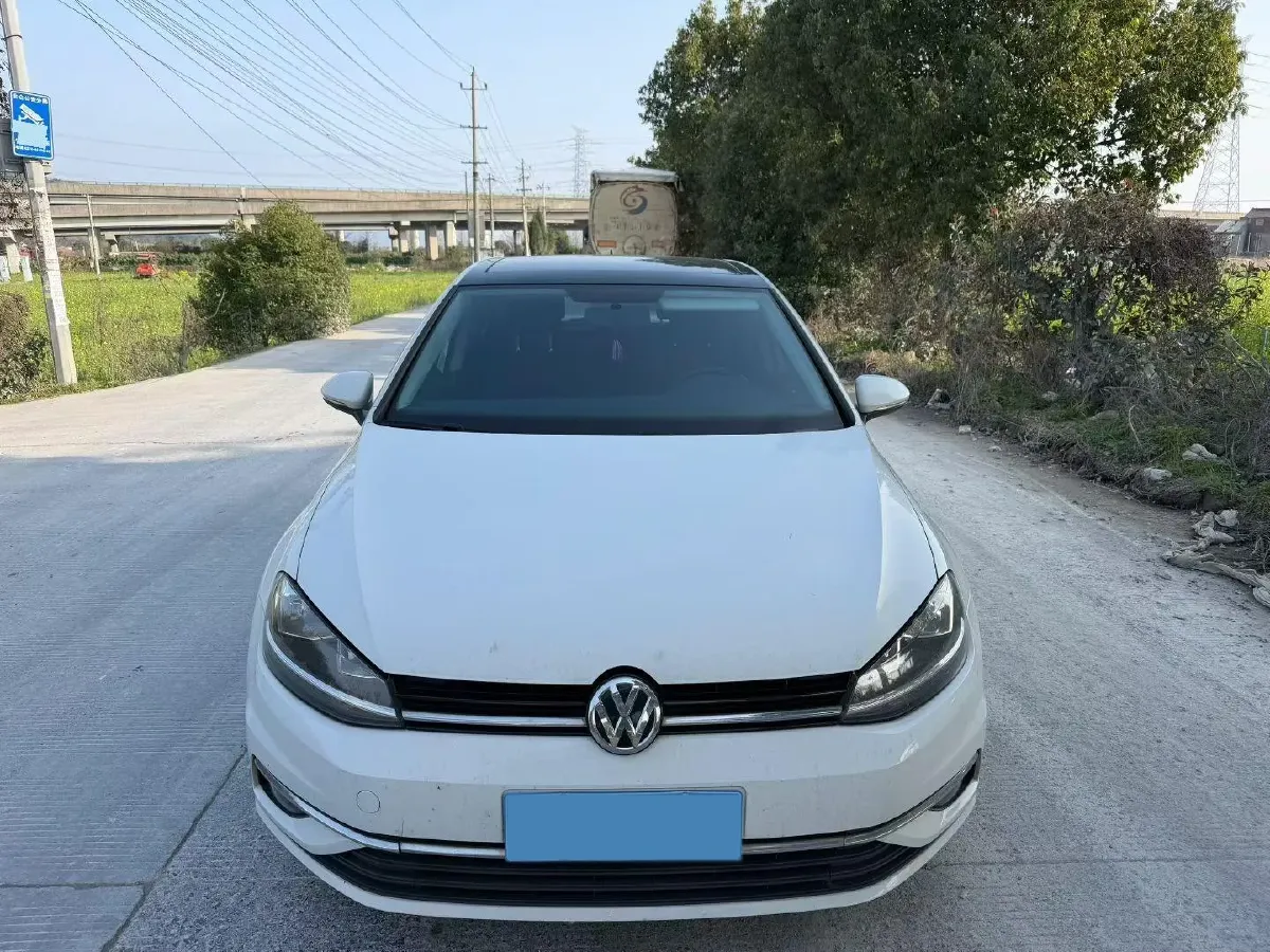 2018 Volkswagen Golf 1.6L 110HP L4 6AT,autocango,china used car exporter,china ev exporter,chinese used car exporter,chinese used ev exporter