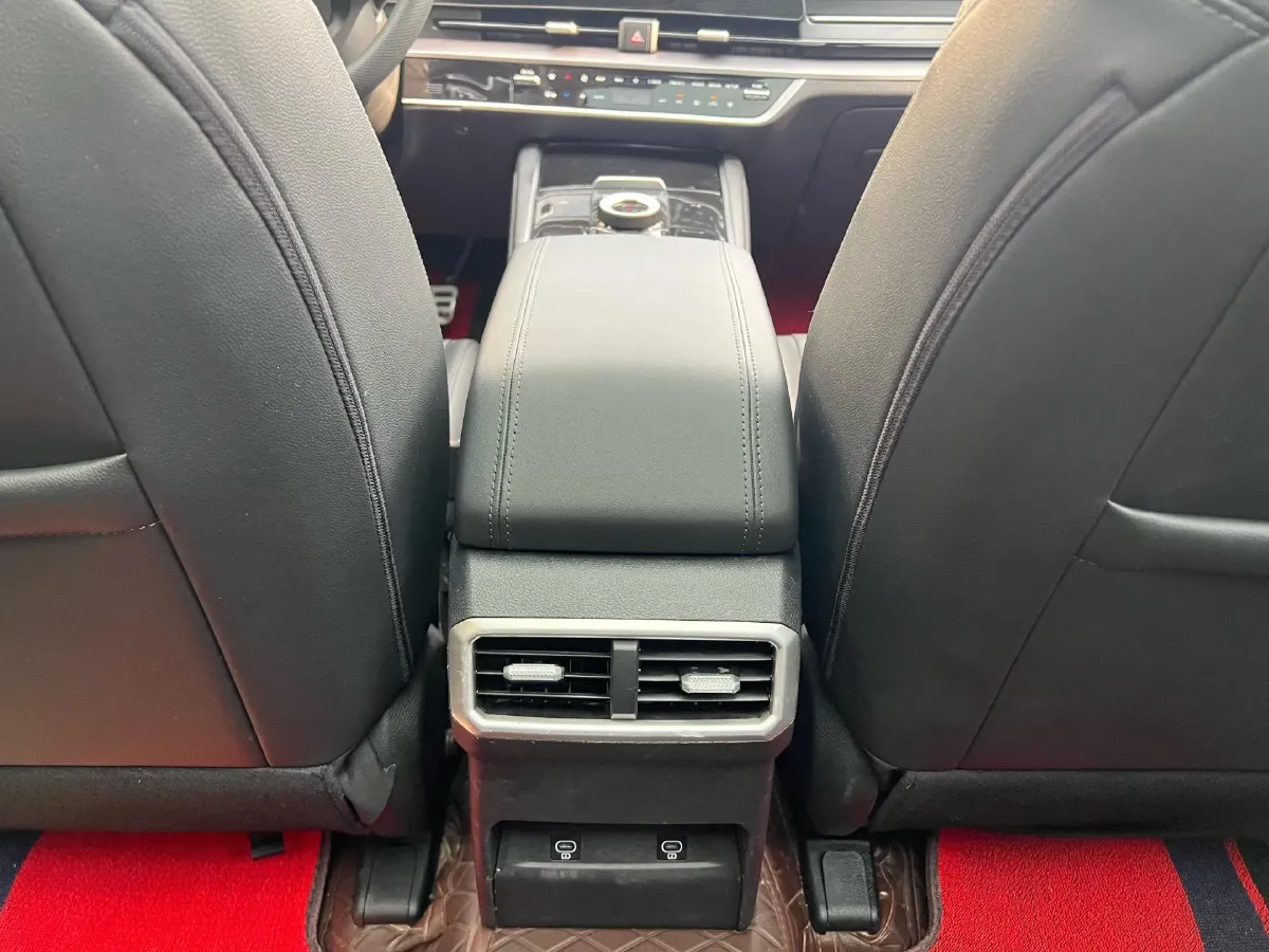 2023 Kia Sportage 2.0T 236HP L4 8AT,autocango,china used car exporter,china ev exporter,chinese used car exporter,chinese used ev exporter