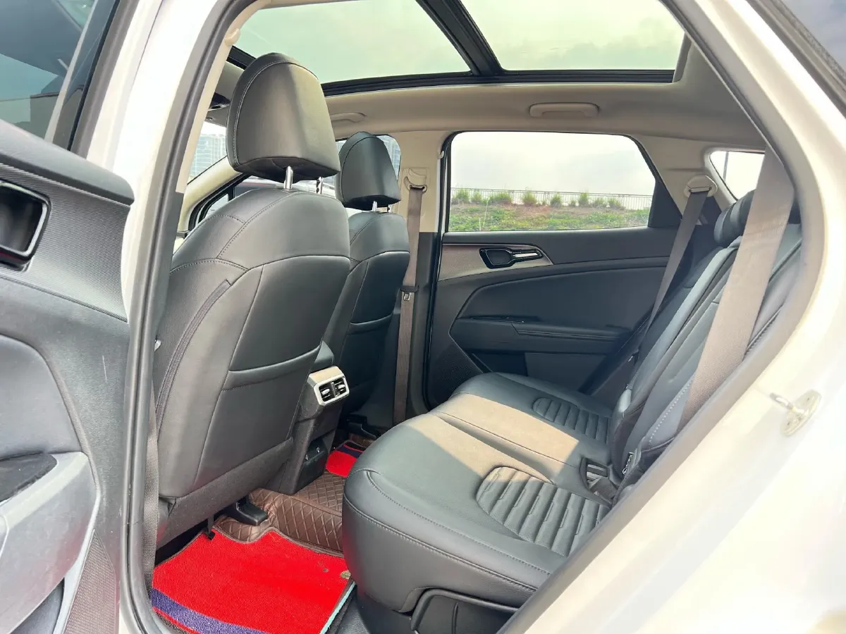 2023 Kia Sportage 2.0T 236HP L4 8AT,autocango,china used car exporter,china ev exporter,chinese used car exporter,chinese used ev exporter