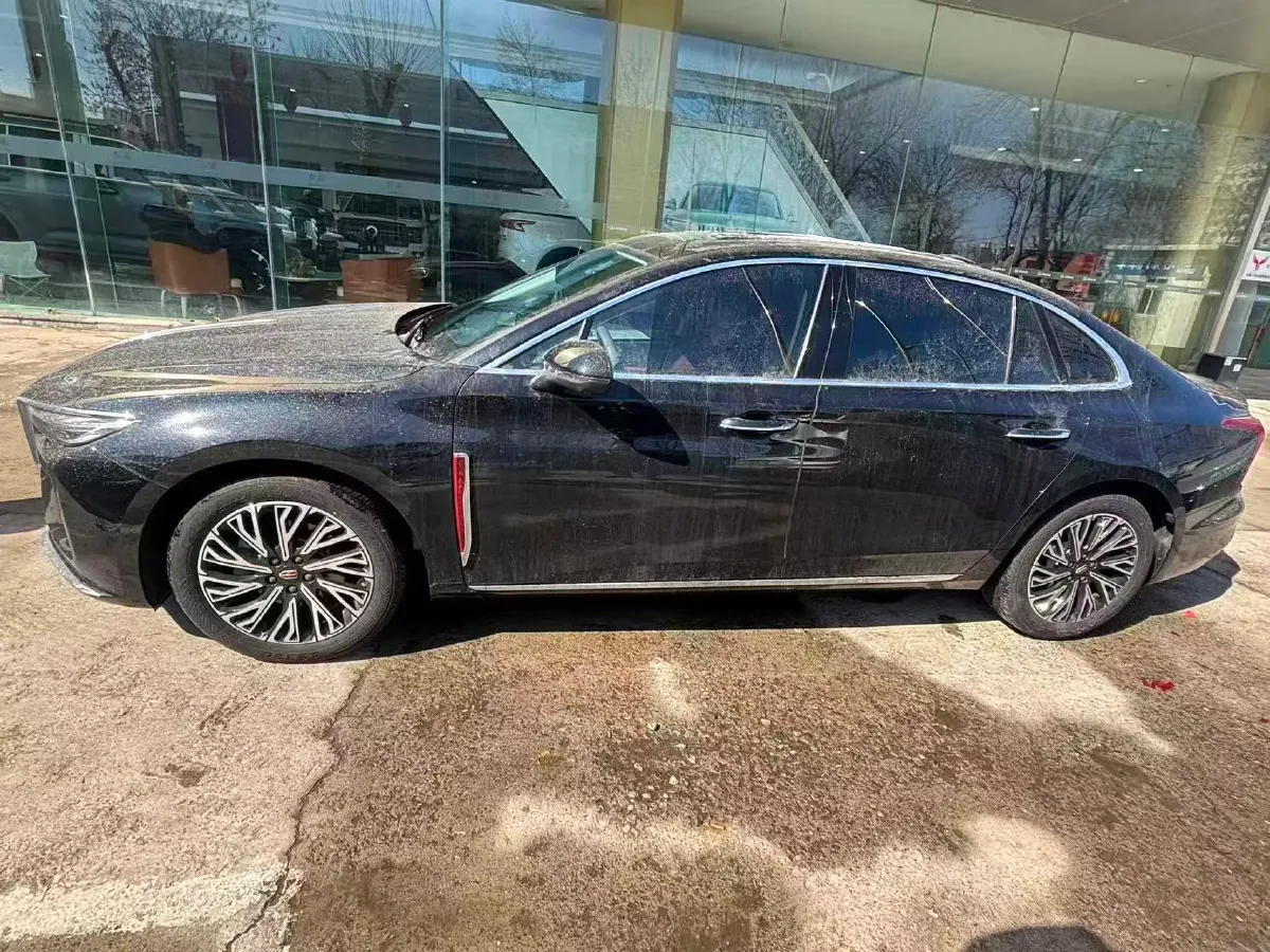 2025 HongQi H5 2.0T 224HP L4 8AT,autocango,china used car exporter,china ev exporter,chinese used car exporter,chinese used ev exporter