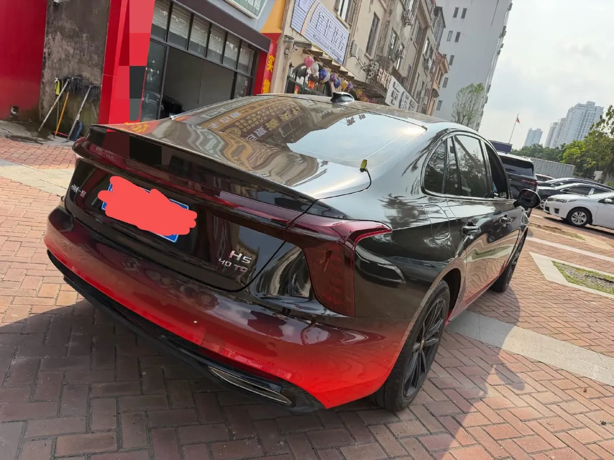 2025 HongQi H5 2.0T 224HP L4 8AT,autocango,china used car exporter,china ev exporter,chinese used car exporter,chinese used ev exporter