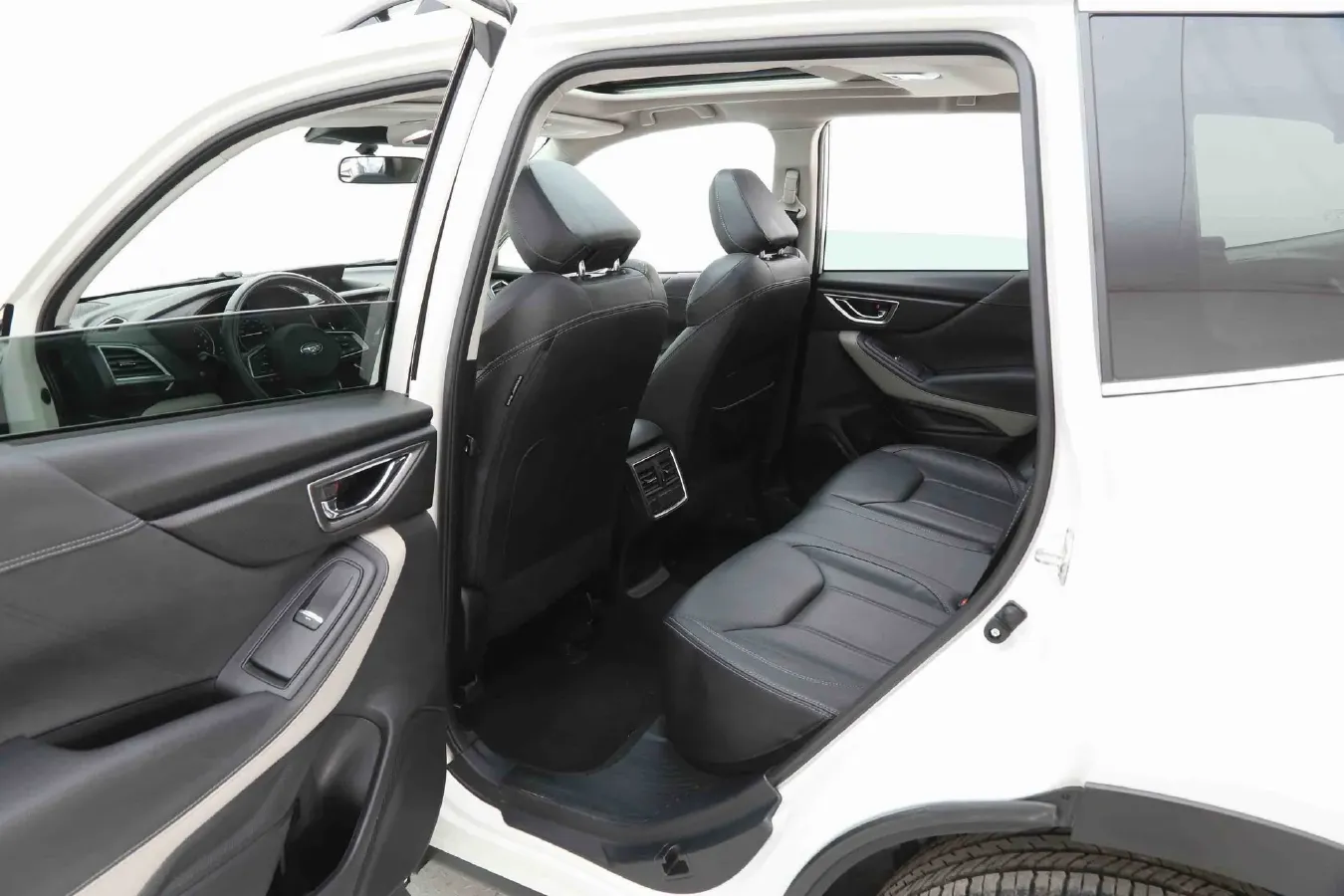 2021 Subaru Forester 2.0L 154HP H4 CVT,autocango,china used car exporter,china ev exporter,chinese used car exporter,chinese used ev exporter