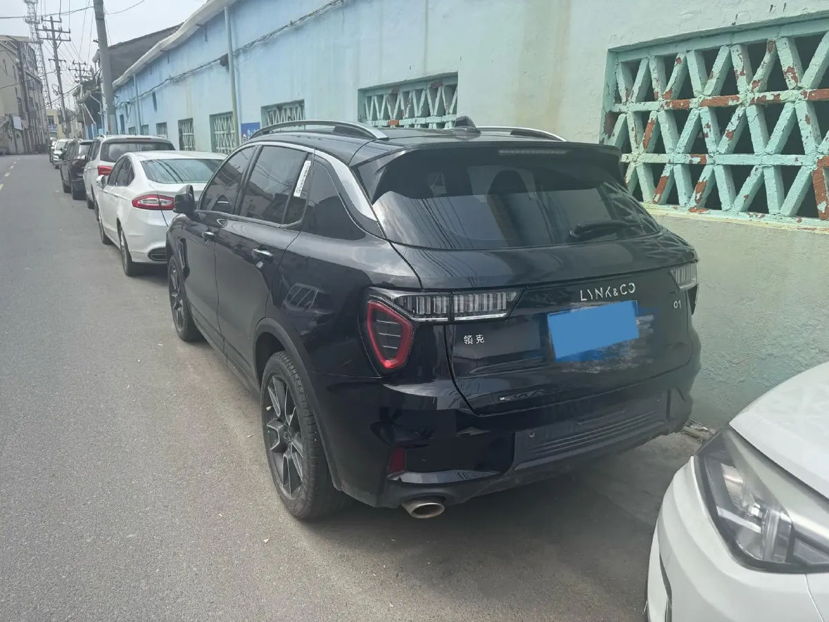 2021 LYNK&CO 01 2.0T 218HP L4 8AT,autocango,china used car exporter,china ev exporter,chinese used car exporter,chinese used ev exporter