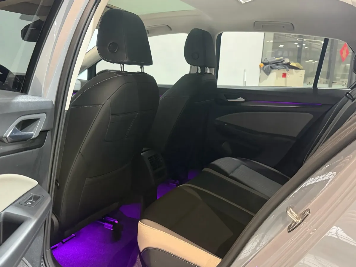 2021 Volkswagen Golf 1.4T 150HP L4 7DCT,autocango,china used car exporter,china ev exporter,chinese used car exporter,chinese used ev exporter