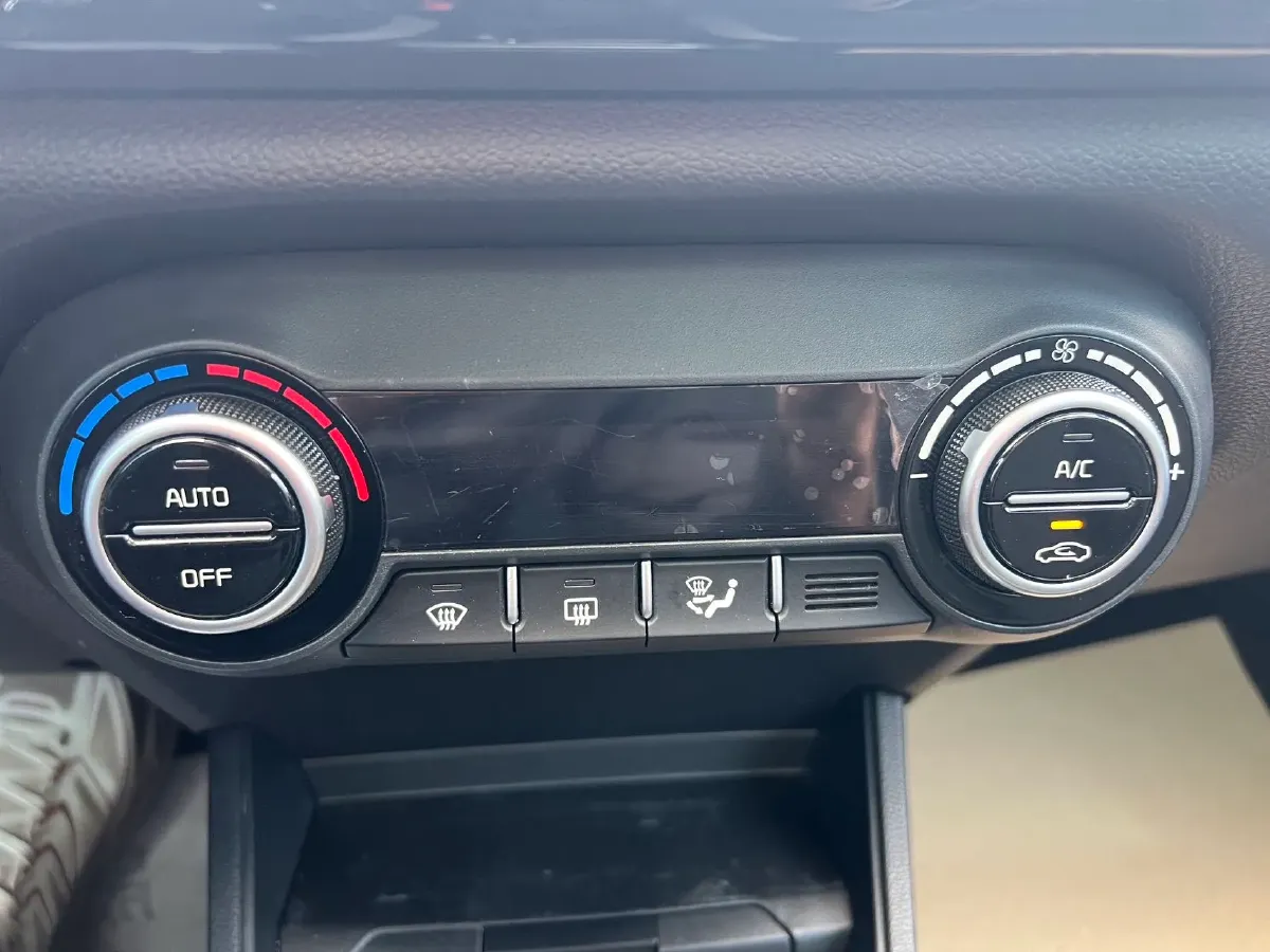 2021 Kia KX1 1.4L 100HP L4 CVT,autocango,china used car exporter,china ev exporter,chinese used car exporter,chinese used ev exporter