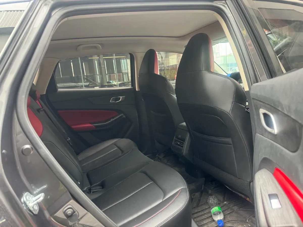 2022 ChangAn Oshan X7 Plus 1.5T 188HP L4 7DCT,autocango,china used car exporter,china ev exporter,chinese used car exporter,chinese used ev exporter