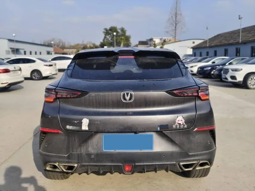 2020 ChangAn UNI-T 1.5T 180HP L4 7DCT,autocango,china used car exporter,china ev exporter,chinese used car exporter,chinese used ev exporter