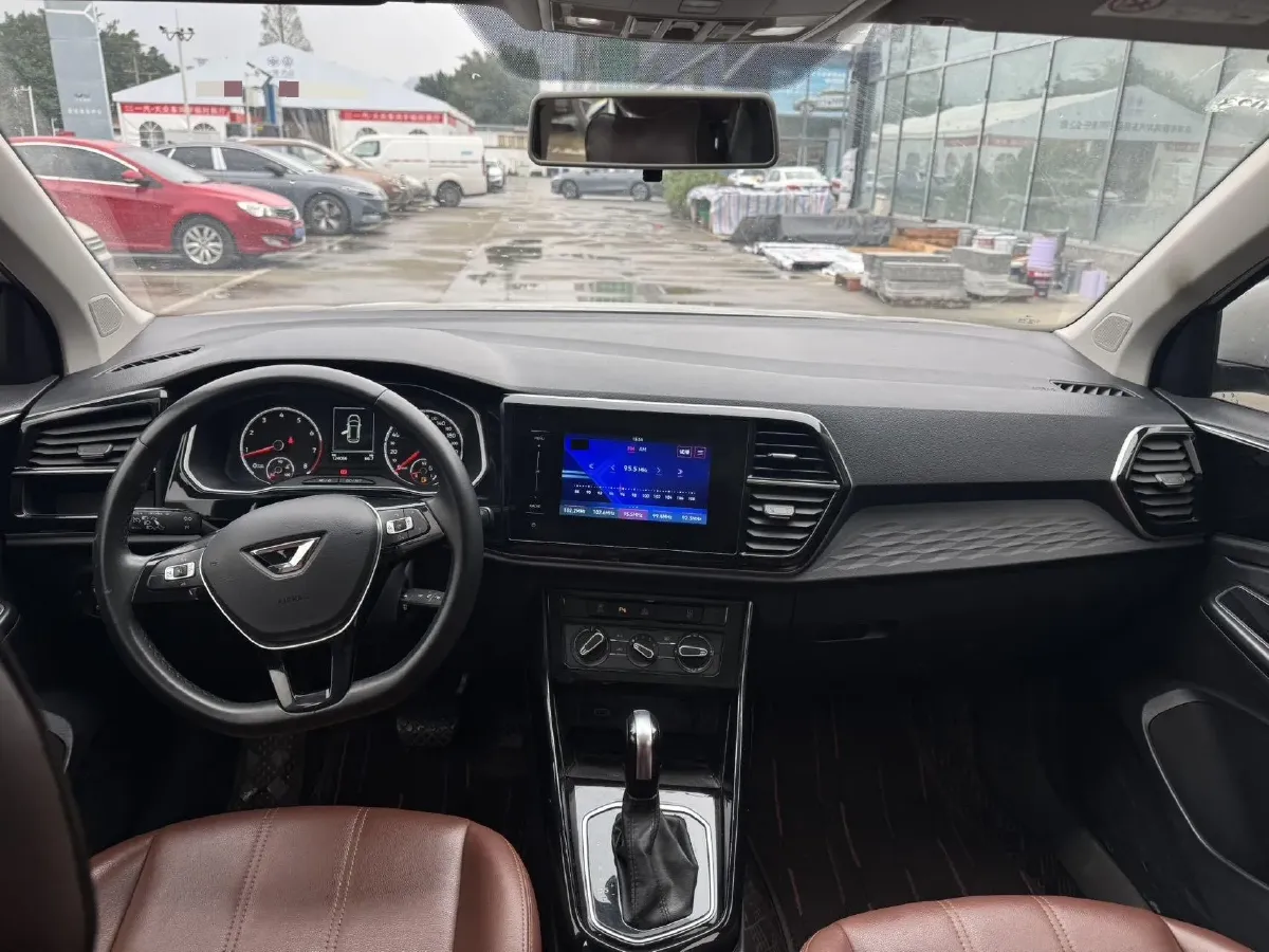 2021 Jetta VS7 1.4T 150HP L4 6AT,autocango,china used car exporter,china ev exporter,chinese used car exporter,chinese used ev exporter