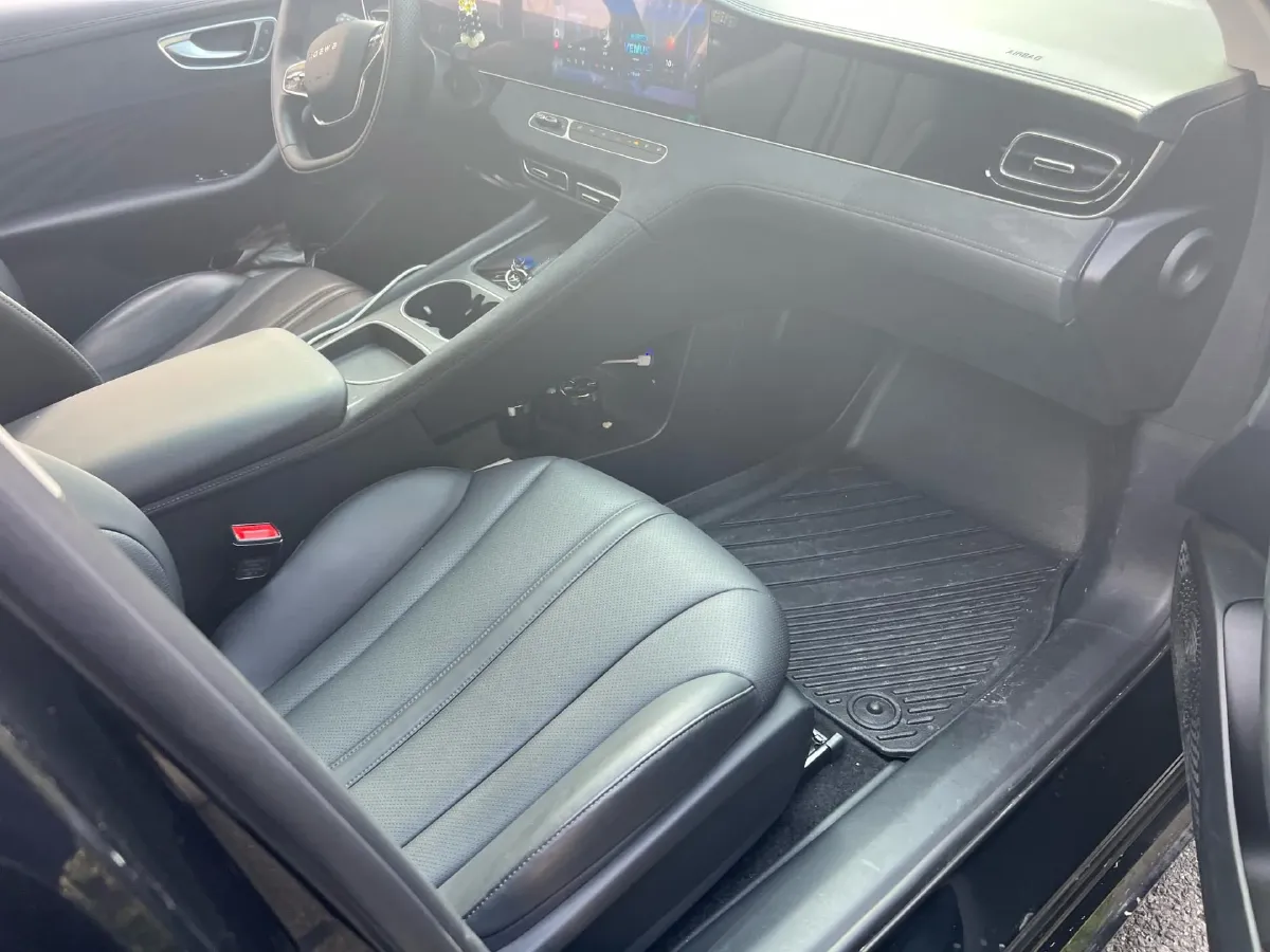 2025 Roewe D7 BEV 68.5KWH,autocango,china used car exporter,china ev exporter,chinese used car exporter,chinese used ev exporter