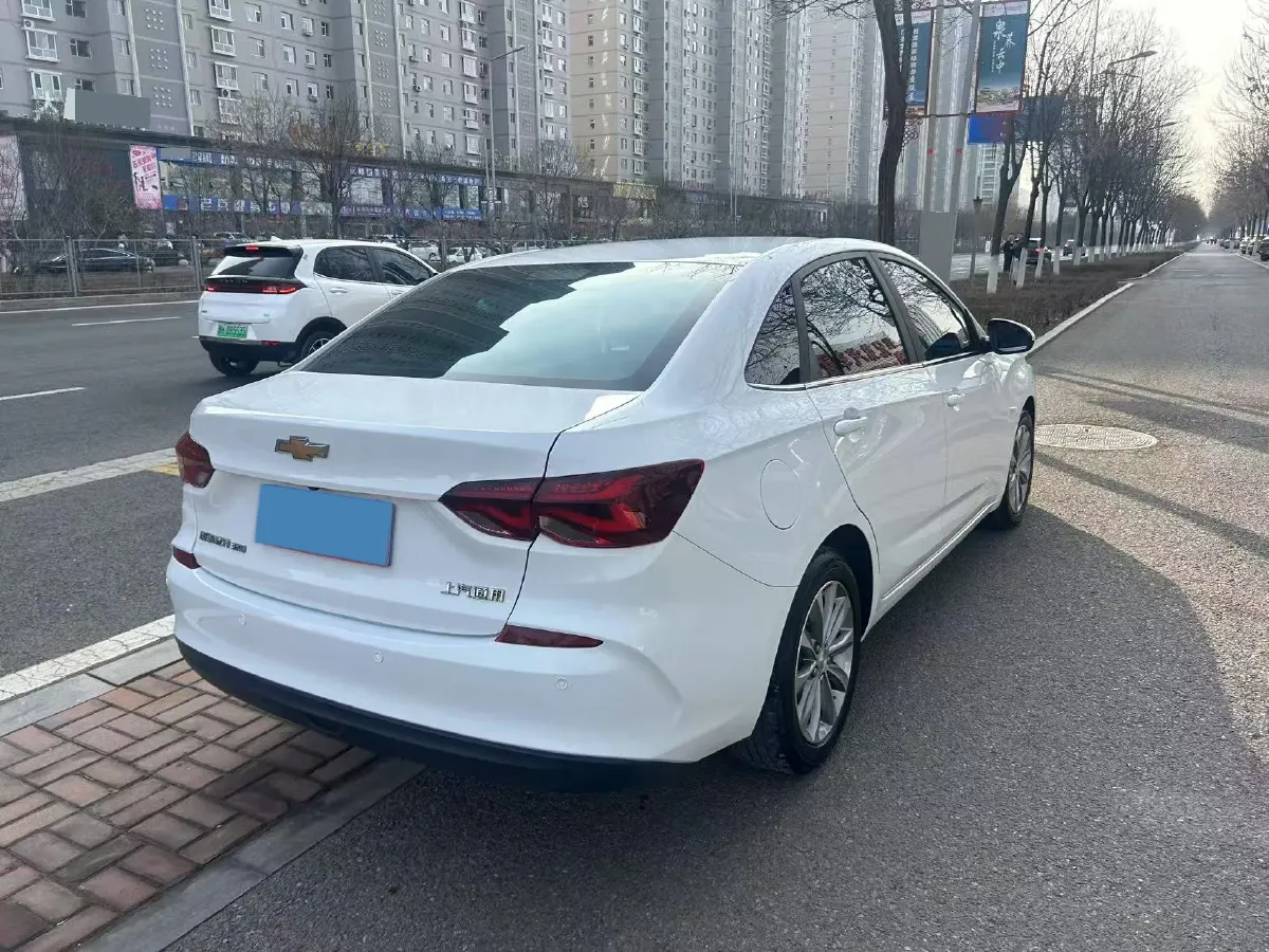 2022 Chevrolet Monza 1.5L 113HP L4 6AT,autocango,china used car exporter,china ev exporter,chinese used car exporter,chinese used ev exporter