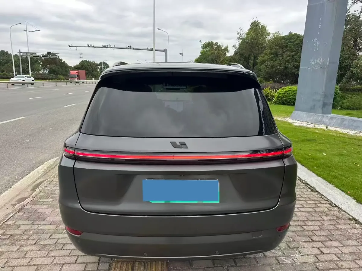 2022 Li L9 Range Extended 154HP REEV 42.6KWH,autocango,china used car exporter,china ev exporter,chinese used car exporter,chinese used ev exporter