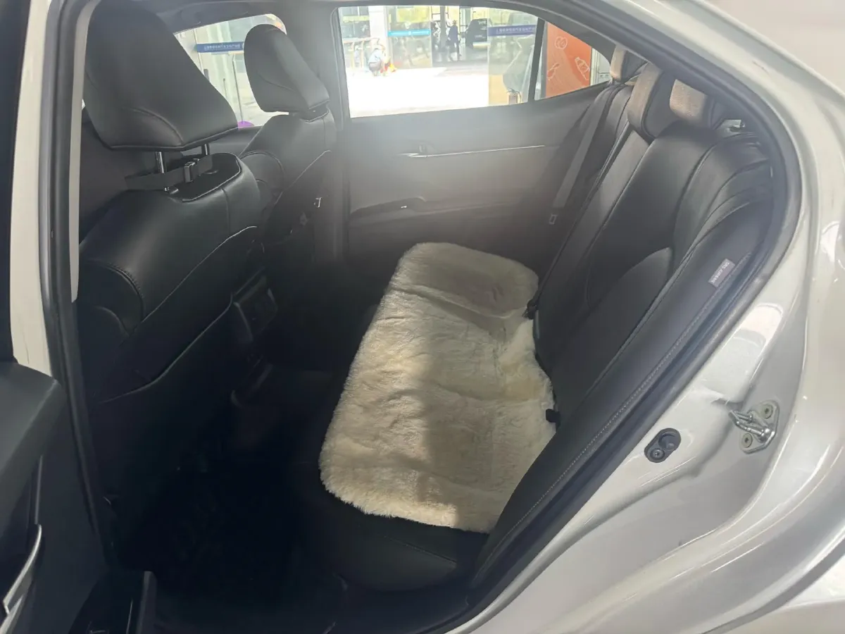 2019 Toyota Camry 2.0L 178HP L4 CVT,autocango,china used car exporter,china ev exporter,chinese used car exporter,chinese used ev exporter