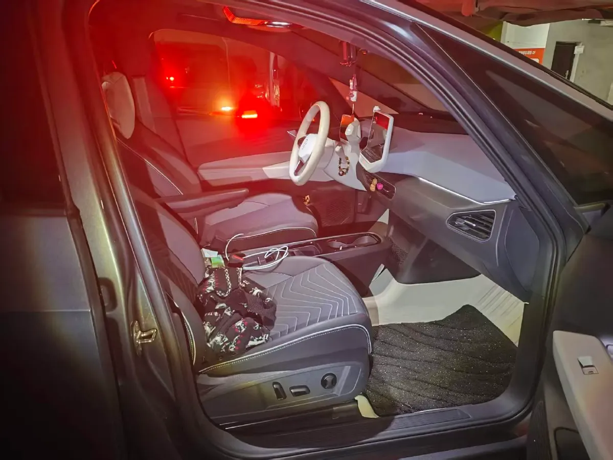 2023 Volkswagen ID.3 BEV 52.8KWH,autocango,china used car exporter,china ev exporter,chinese used car exporter,chinese used ev exporter