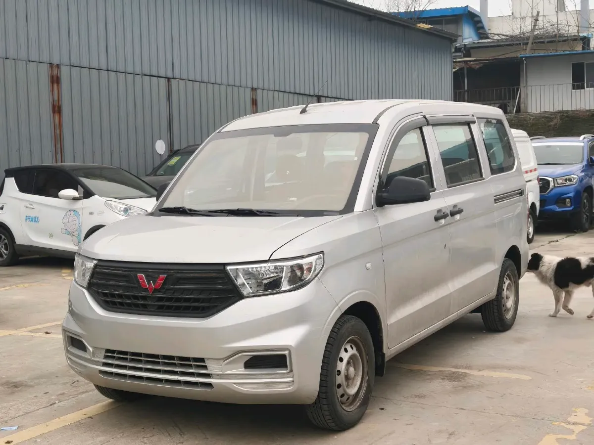2022 JinBei Little Sea Lion X30 1.5L 102HP L4 5MT,autocango,china used car exporter,china ev exporter,chinese used car exporter,chinese used ev exporter