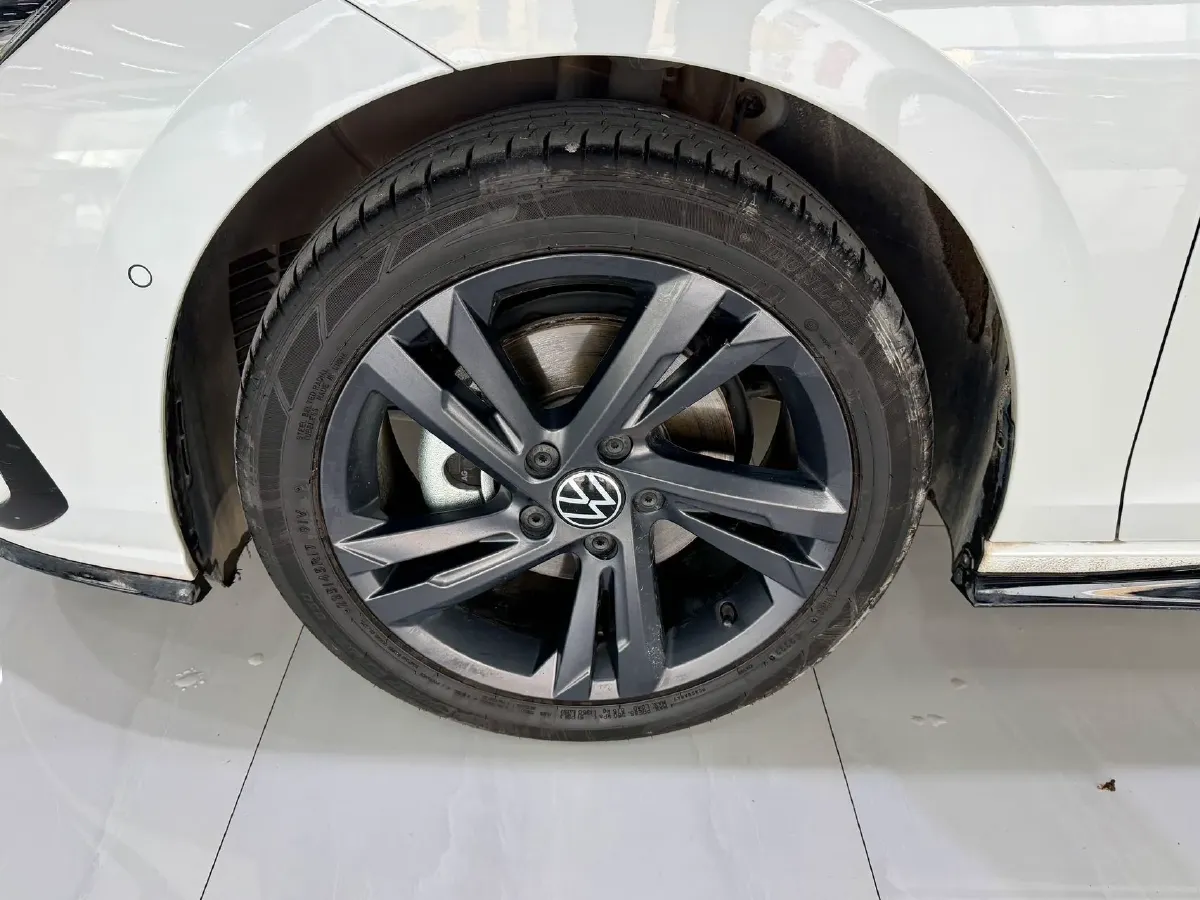 2023 Volkswagen Golf 1.4T 150HP L4 7DCT,autocango,china used car exporter,china ev exporter,chinese used car exporter,chinese used ev exporter