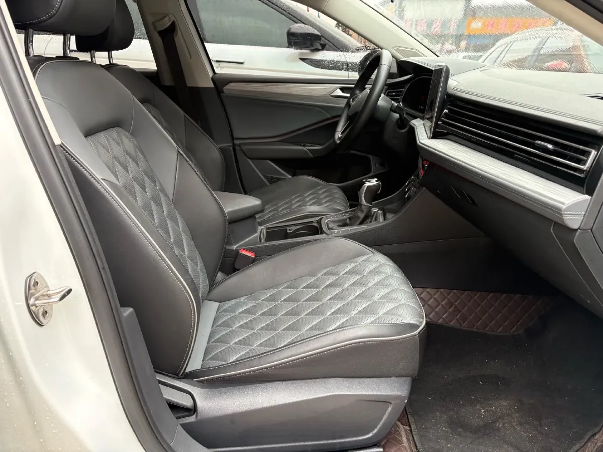 2023 Volkswagen Sagitar 1.5T 160HP L4 7DCT,autocango,china used car exporter,china ev exporter,chinese used car exporter,chinese used ev exporter