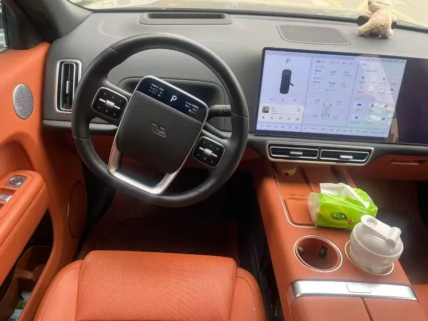 2024 Li L9 Range Extended 154HP REEV 52.3KWH,autocango,china used car exporter,china ev exporter,chinese used car exporter,chinese used ev exporter