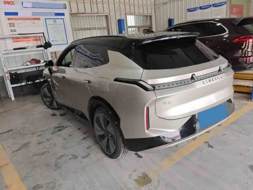 2023 LYNK&CO 08 EM-P 1.5T 163HP L4 3DHT PHEV 39.6KWH,autocango,china used car exporter,china ev exporter,chinese used car exporter,chinese used ev exporter