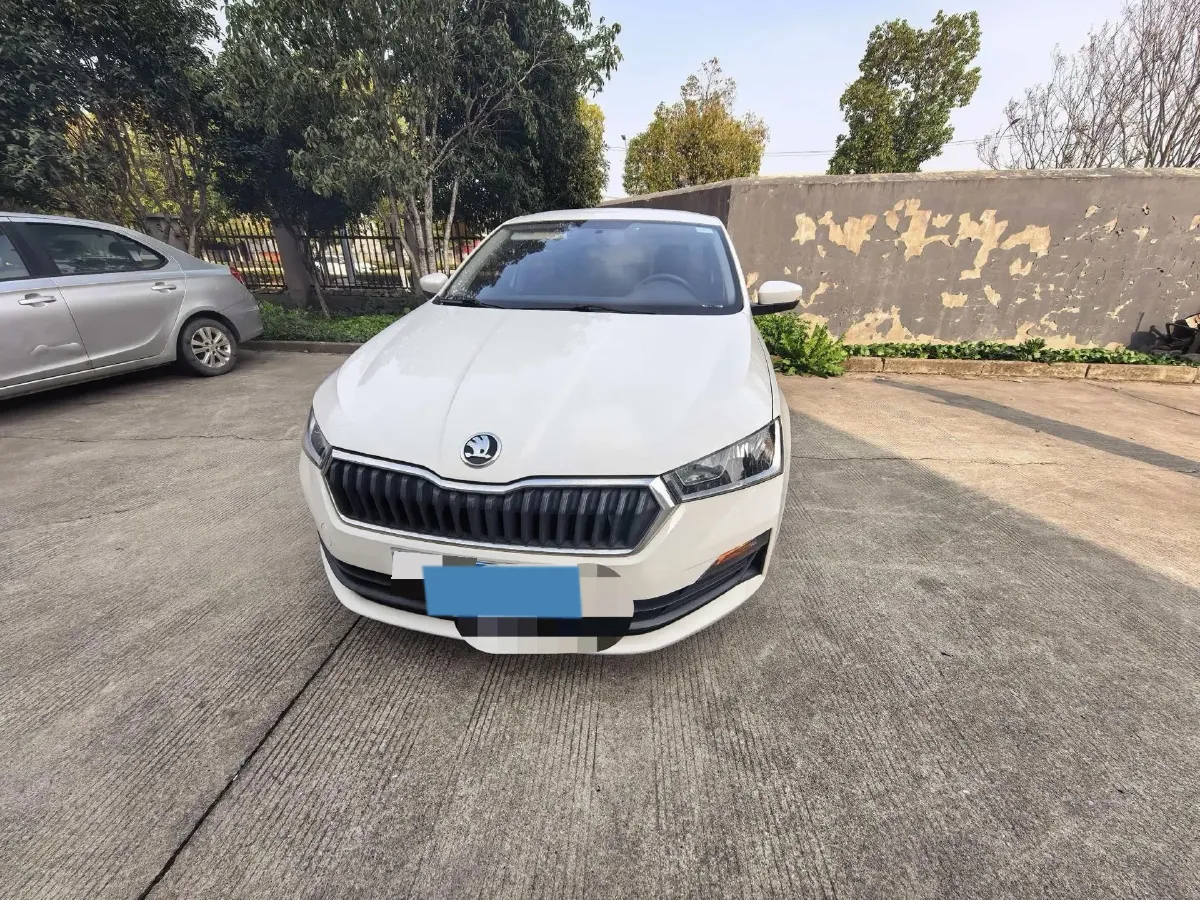 2020 DongFeng Aeolus YiXuan 1.5T 150HP L4 6DCT,autocango,china used car exporter,china ev exporter,chinese used car exporter,chinese used ev exporter