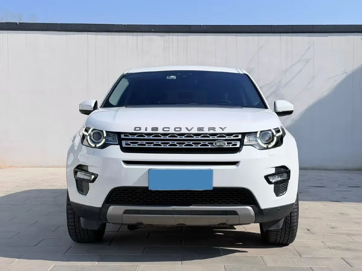 2019 Land Rover Discovery Sport 2.0T 241HP L4 9AT,autocango,china used car exporter,china ev exporter,chinese used car exporter,chinese used ev exporter