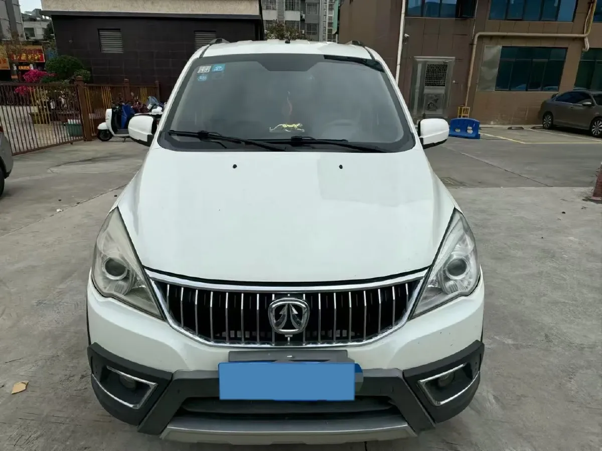 2014 WuLing HongGuang 1.5L 112HP L4 5MT,autocango,china used car exporter,china ev exporter,chinese used car exporter,chinese used ev exporter