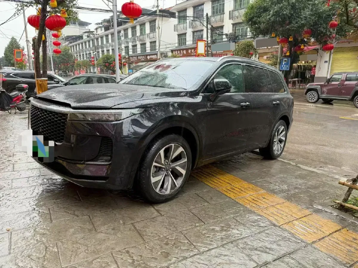 2021 Li ONE Range Extended 131HP REEV 40.5KWH,autocango,china used car exporter,china ev exporter,chinese used car exporter,chinese used ev exporter
