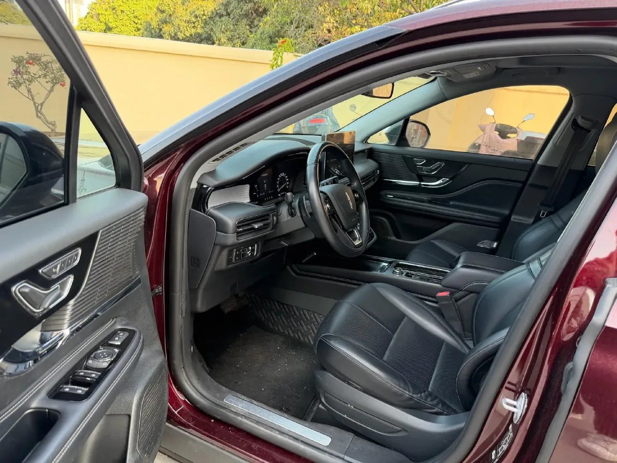 2020 Lincoln Corsair 2.0T 245HP L4 8AT,autocango,china used car exporter,china ev exporter,chinese used car exporter,chinese used ev exporter