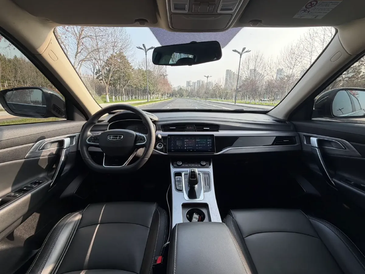 2021 Geely JiaJi 1.8T 184HP L4 7DCT,autocango,china used car exporter,china ev exporter,chinese used car exporter,chinese used ev exporter