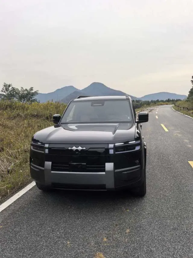 2025 FangChengBao Tai 7 1.5T 156HP L4 E-CVT PHEV,autocango,china used car exporter,china ev exporter,chinese used car exporter,chinese used ev exporter