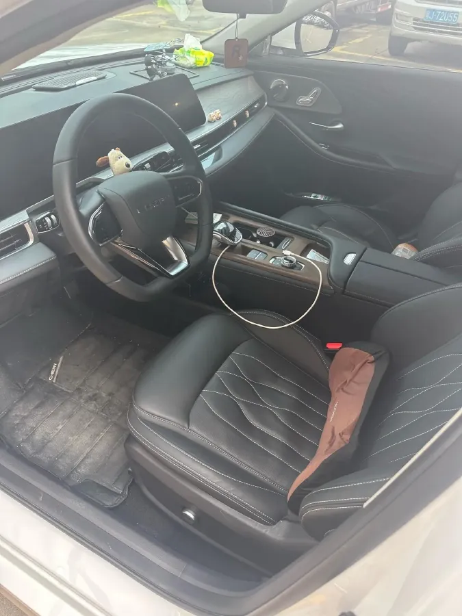 2025 Chery Arrizo 8 1.6T 197HP L4 7DCT,autocango,china used car exporter,china ev exporter,chinese used car exporter,chinese used ev exporter