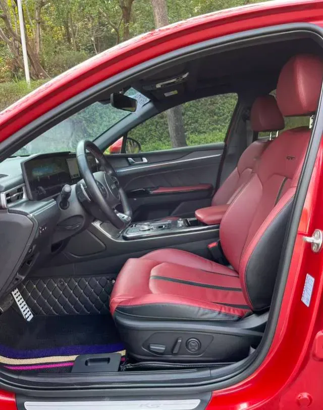 2021 Toyota Camry 2.0L 178HP L4 CVT,autocango,china used car exporter,china ev exporter,chinese used car exporter,chinese used ev exporter