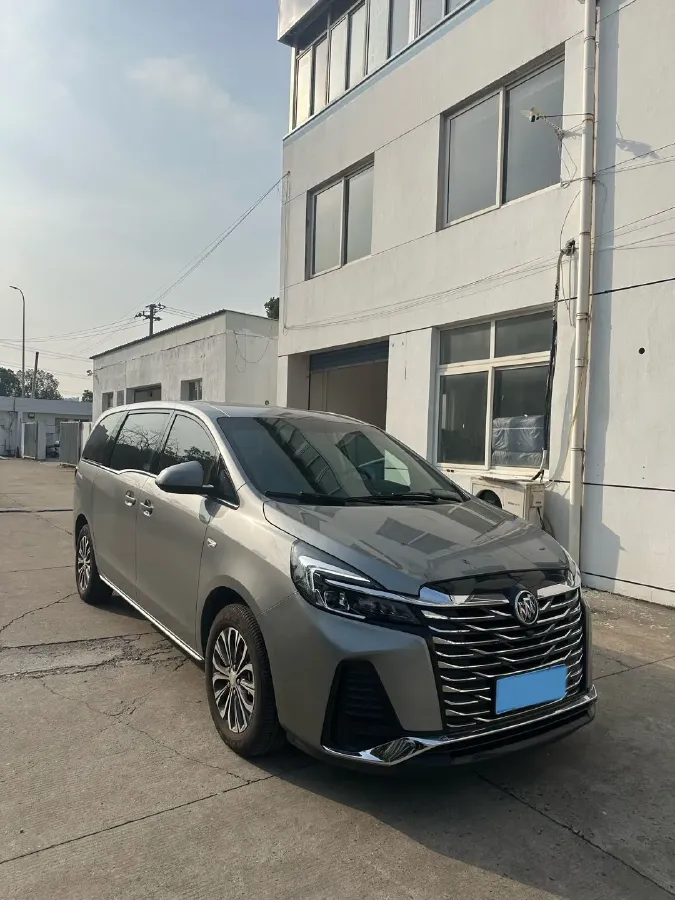 2023 Buick GL8 2.0T 237HP L4 9AT,autocango,china used car exporter,china ev exporter,chinese used car exporter,chinese used ev exporter