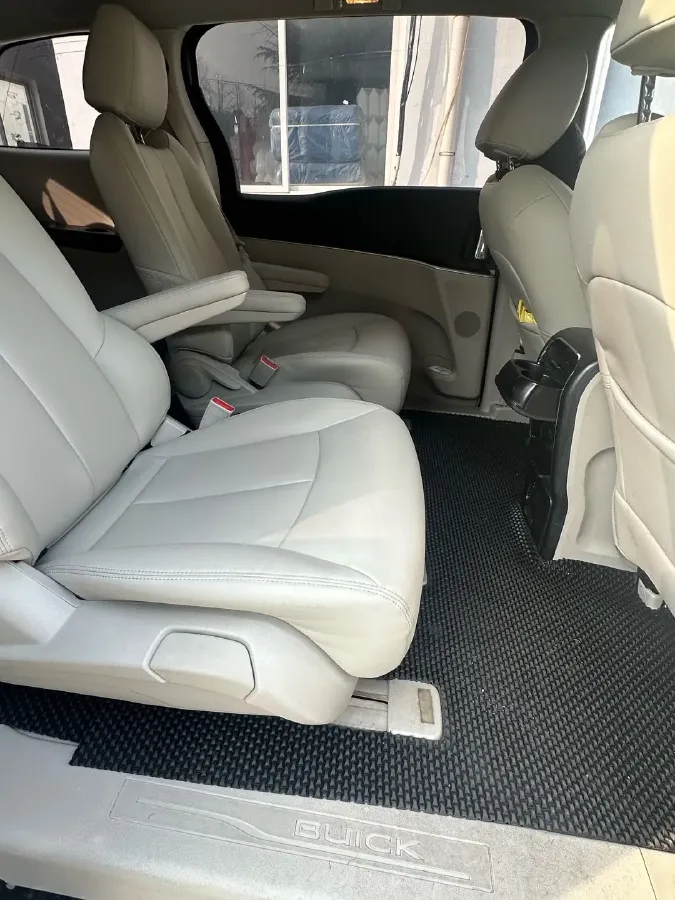 2023 Buick GL8 2.0T 237HP L4 9AT,autocango,china used car exporter,china ev exporter,chinese used car exporter,chinese used ev exporter