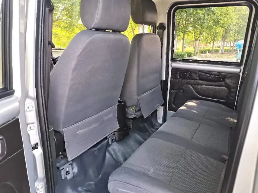 2014 WuLing HongGuang 1.5L 112HP L4 5MT,autocango,china used car exporter,china ev exporter,chinese used car exporter,chinese used ev exporter