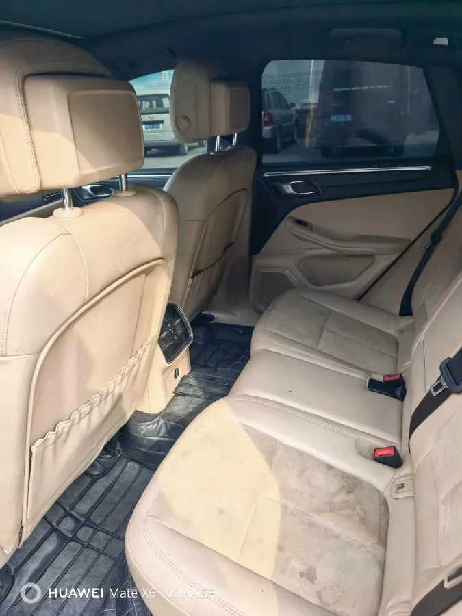 2018 Porsche Macan 2.0T 252HP L4 7DCT,autocango,china used car exporter,china ev exporter,chinese used car exporter,chinese used ev exporter