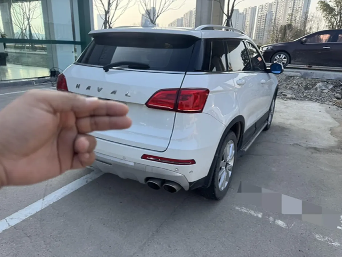 2017 Haval H6 Coupe 2.0T 197HP L4 6MT,autocango,china used car exporter,china ev exporter,chinese used car exporter,chinese used ev exporter