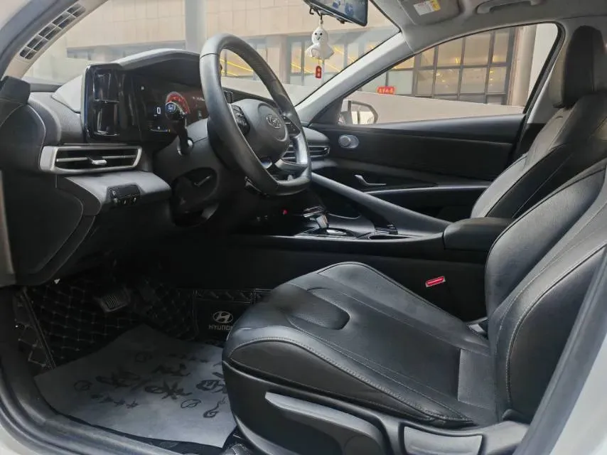 2022 Hyundai Elantra 1.5L 115HP L4 CVT,autocango,china used car exporter,china ev exporter,chinese used car exporter,chinese used ev exporter