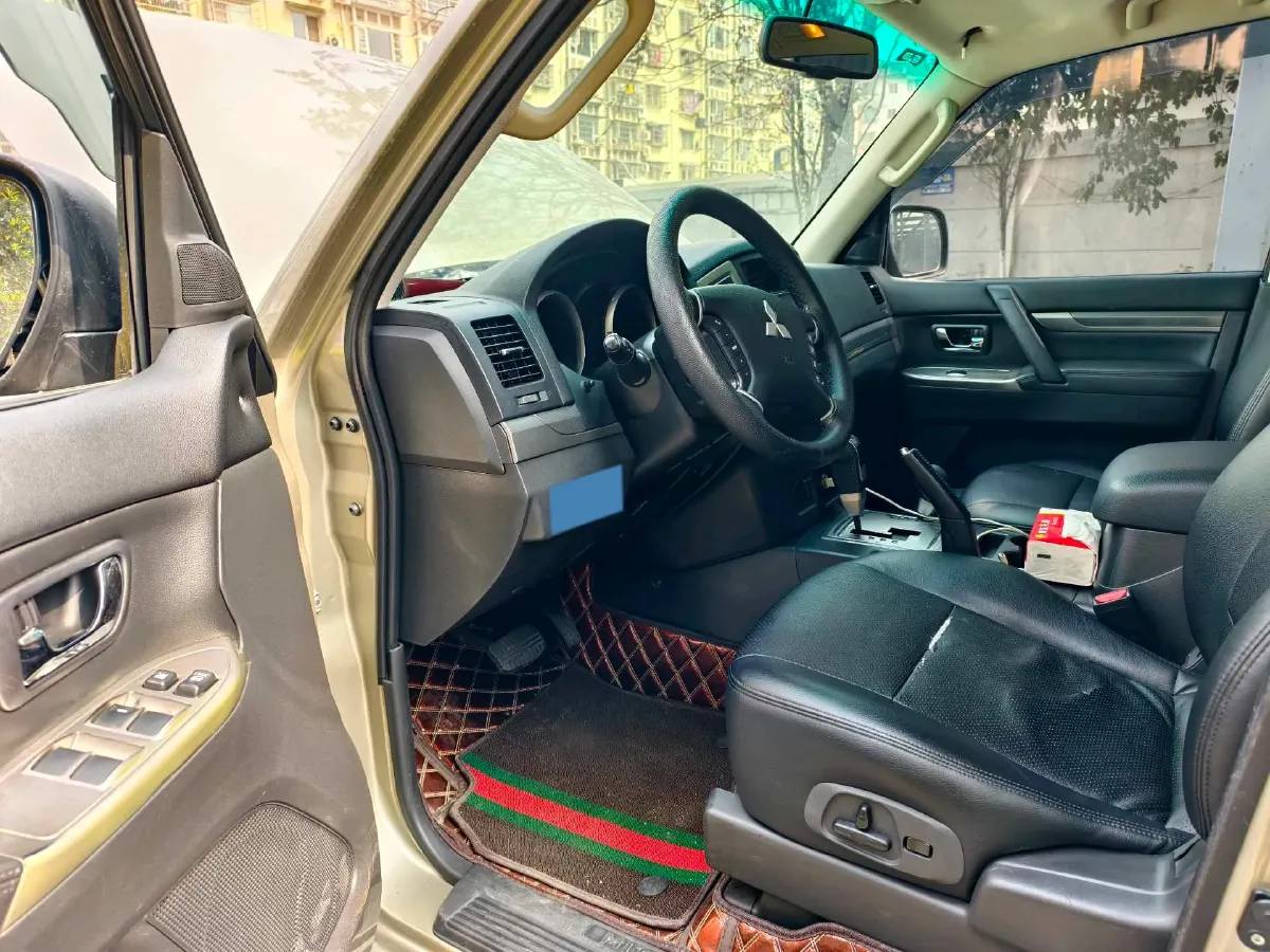 2023 Li L7 Range Extended 154HP REEV 40.9KWH,autocango,china used car exporter,china ev exporter,chinese used car exporter,chinese used ev exporter