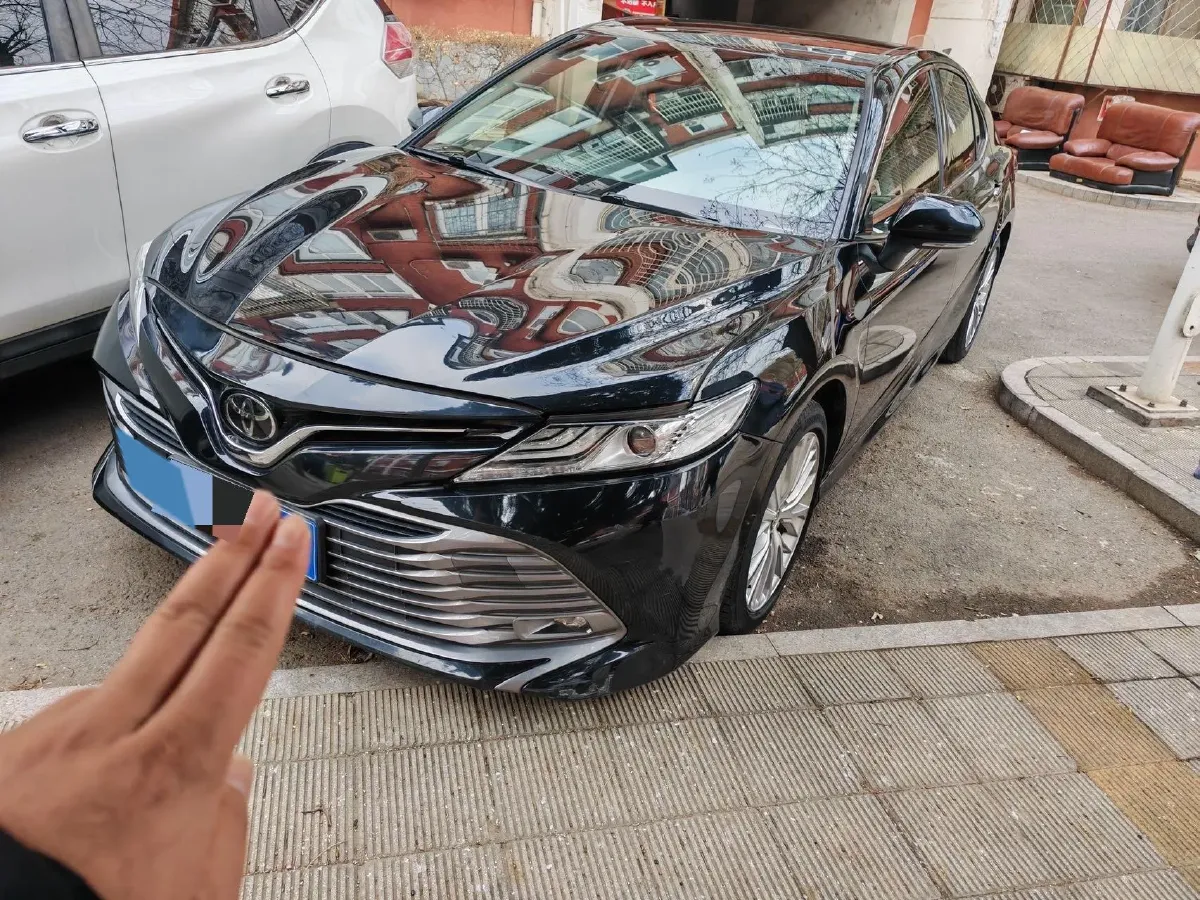 2019 Toyota Camry 2.5L 209HP L4 8AT,autocango,china used car exporter,china ev exporter,chinese used car exporter,chinese used ev exporter