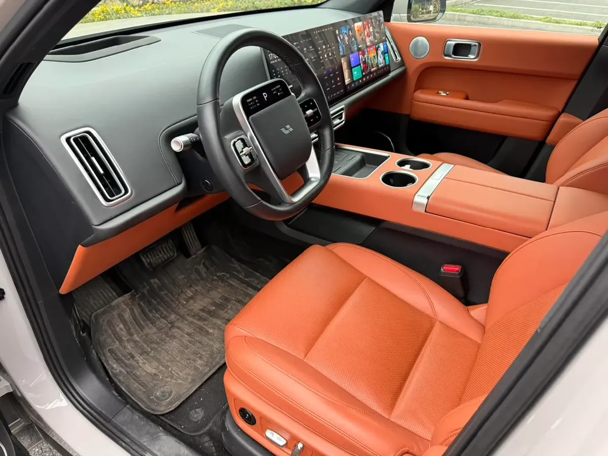 2024 Li L6 Range Extended 154HP L4 REEV 36.8KWH,autocango,china used car exporter,china ev exporter,chinese used car exporter,chinese used ev exporter