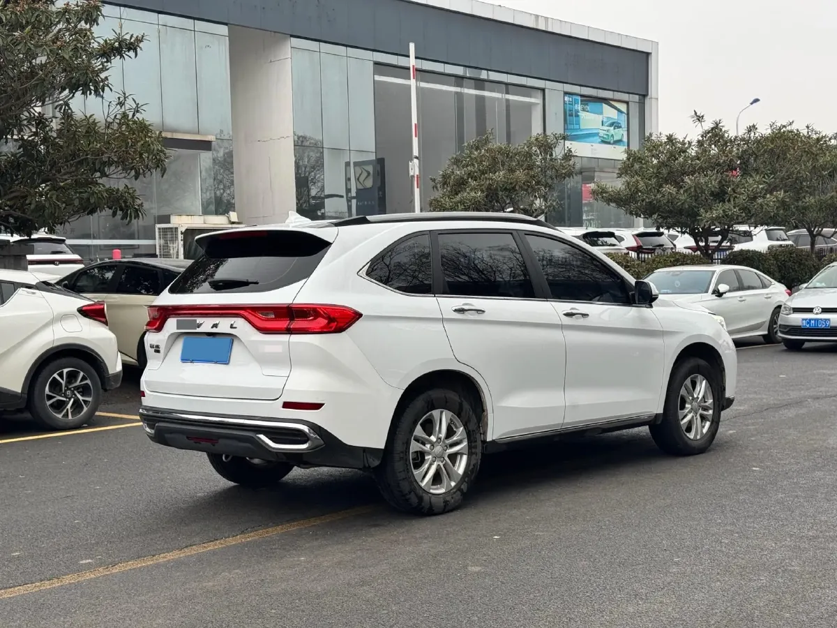 2021 Haval M6 1.5T 150HP L4 7DCT,autocango,china used car exporter,china ev exporter,chinese used car exporter,chinese used ev exporter