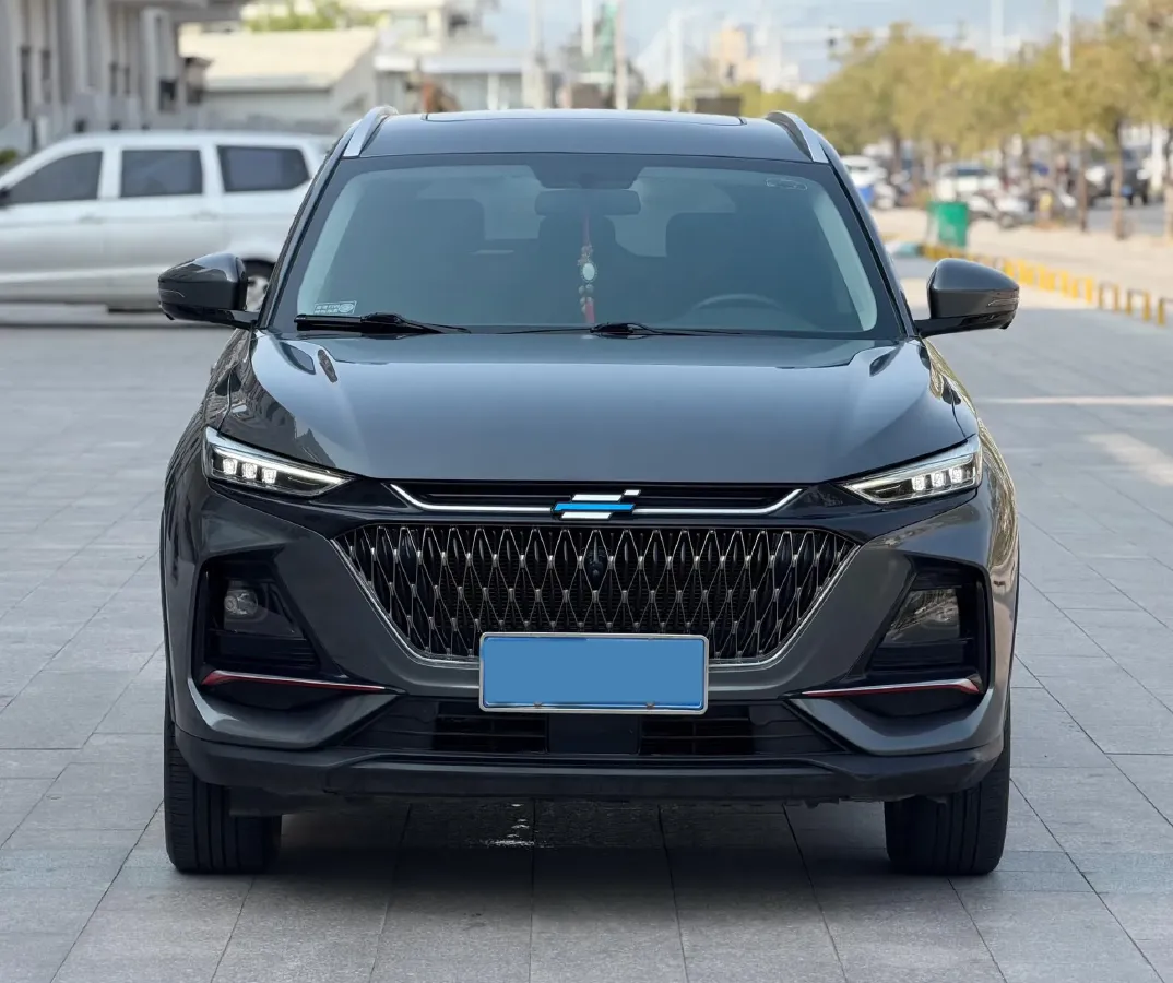 2022 ChangAn Oshan X7 Plus 1.5T 188HP L4 7DCT,autocango,china used car exporter,china ev exporter,chinese used car exporter,chinese used ev exporter
