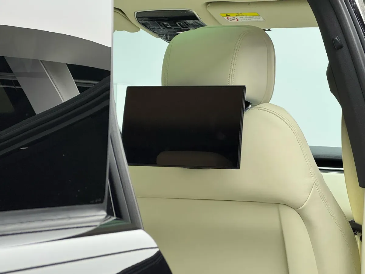 2023 Land Rover Range Rover 3.0T 400HP L6 8AT,autocango,china used car exporter,china ev exporter,chinese used car exporter,chinese used ev exporter